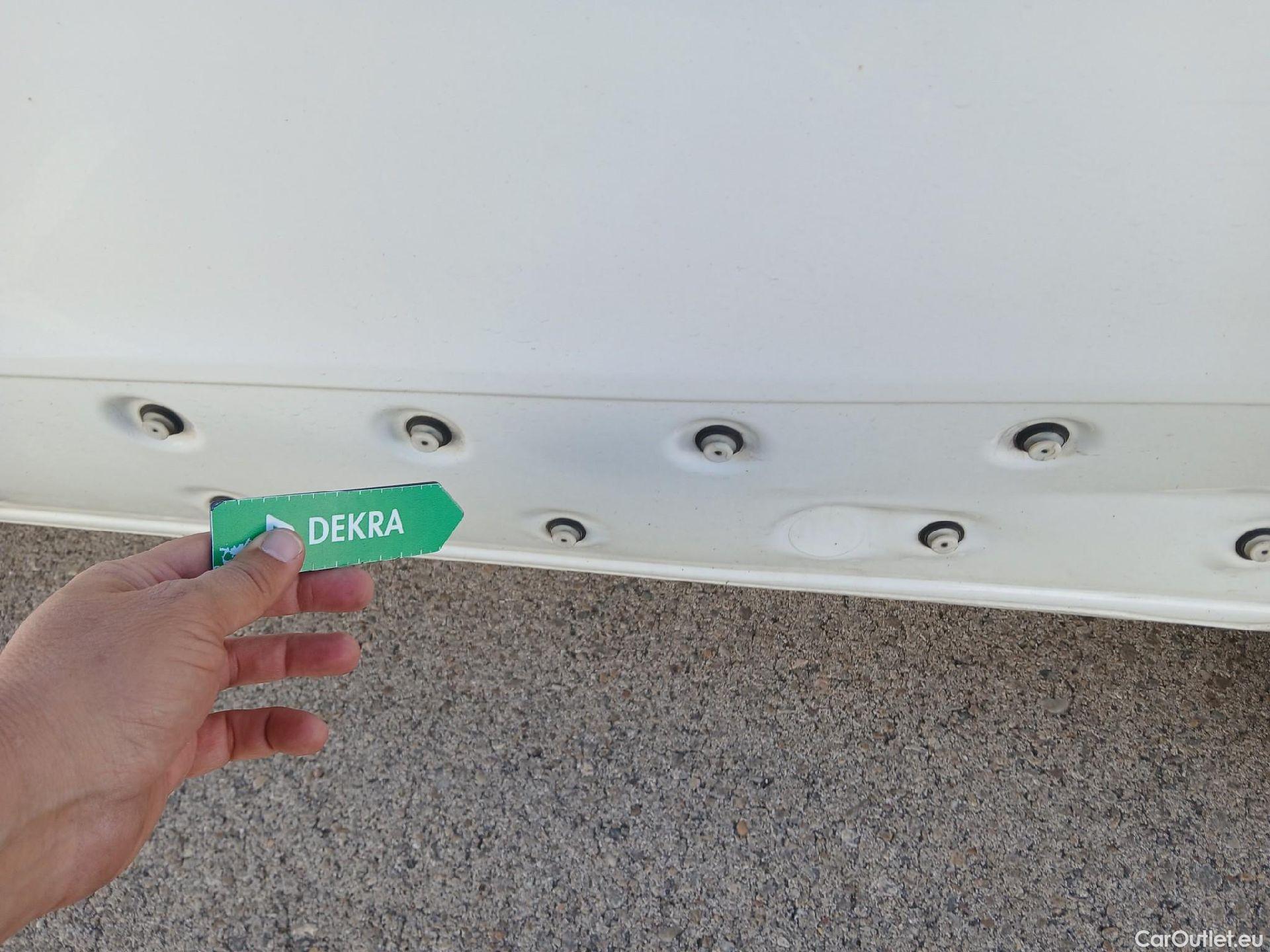  Nissan  NV300 NISSAN  / 2021 / 4P / monovolumen Combi 9 2.0dCi 110kW L1H1 1T Comfort #13