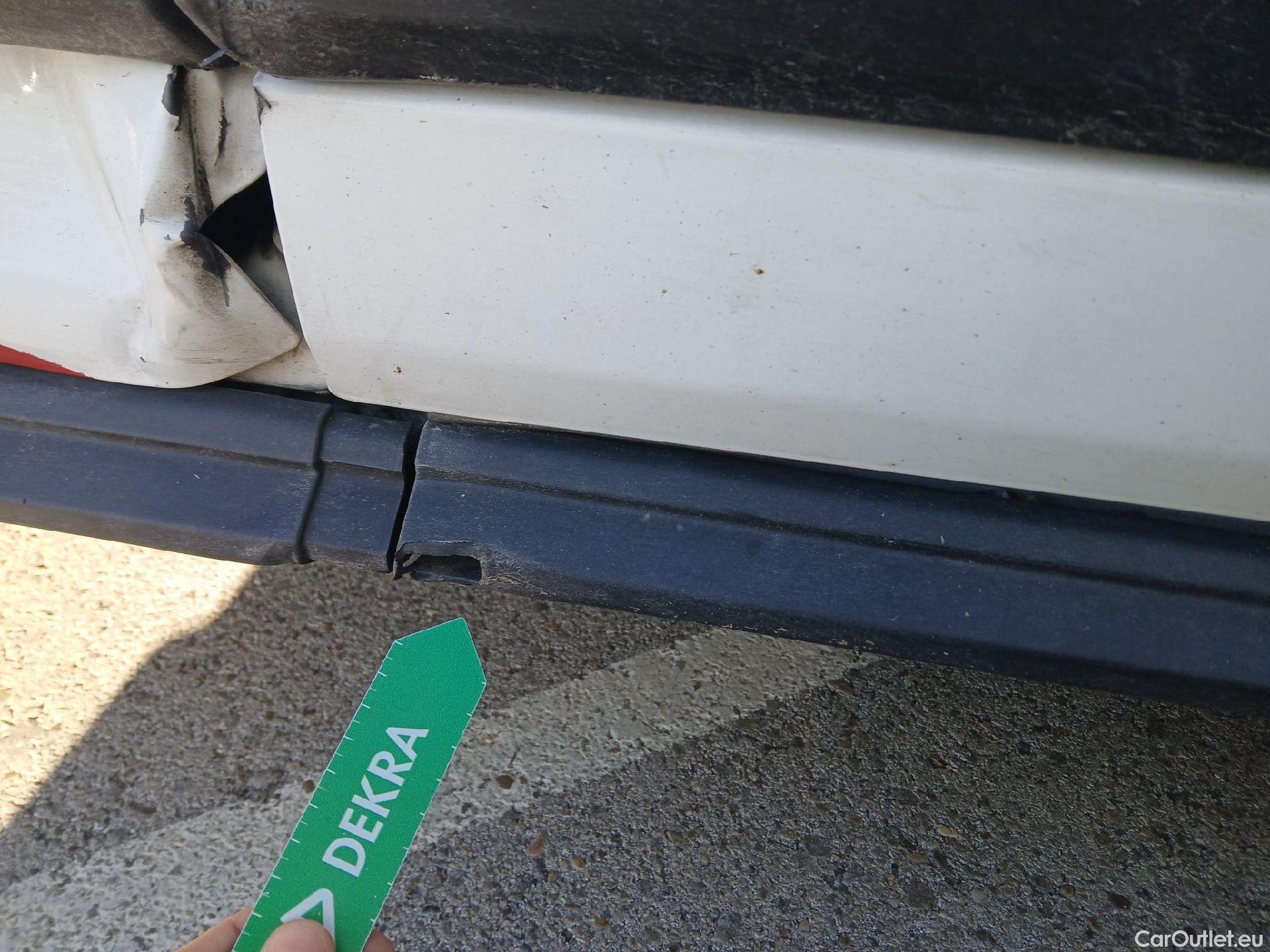  Ford  Transit FORD  / 2013 / 4P / furgón 350 96kW L3H2 Van Trend FWD MHEV #54