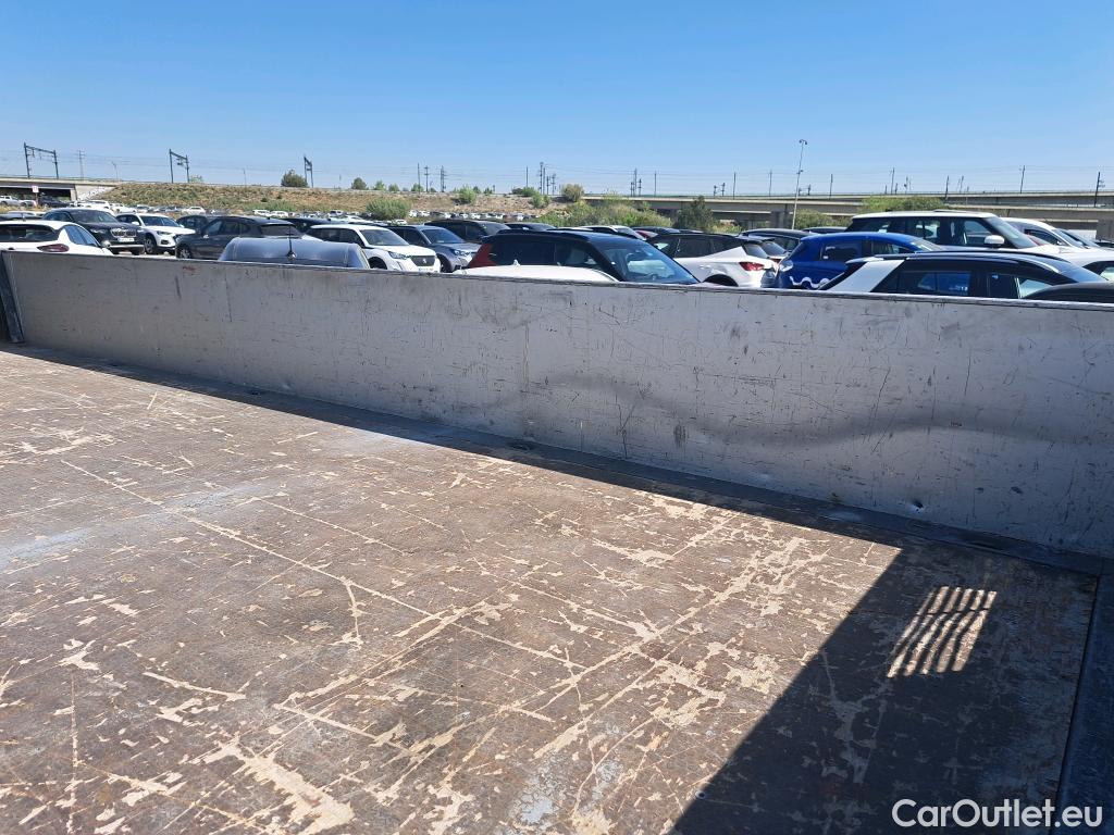  Ford  Transit FORD  / 2013 / 2P / chasis cabina 350 96kW L4 Trend Propulsión Trasera #62