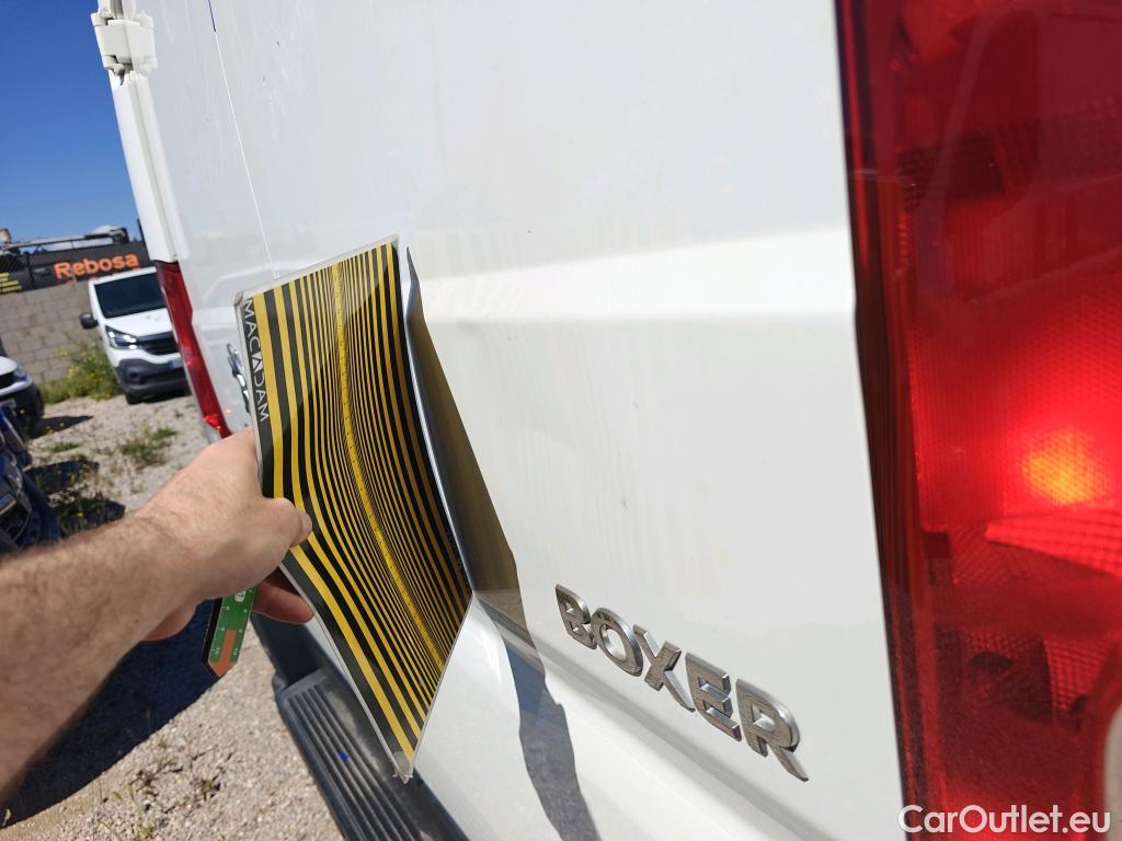  Peugeot  Boxer PEUGEOT  / 2014 / 4P / furgón Pack 330 L1 H1 BHDI 103kW (140CV) S&S #23