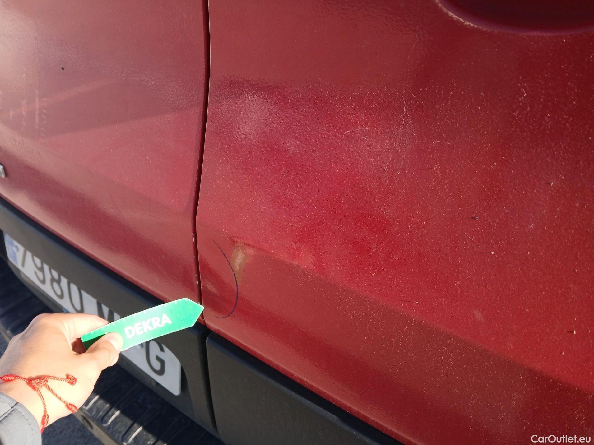  Ford  Transit FORD  / 2013 / 4P / furgón 350 96kW L3H2 Van Trend FWD MHEV #35