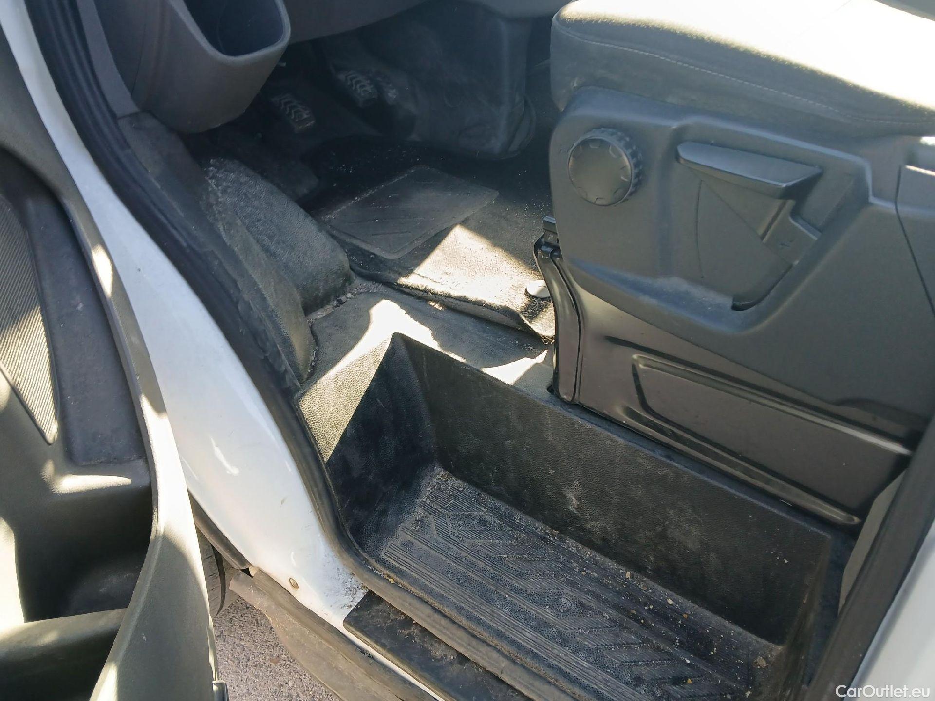  Ford  Transit FORD  / 2013 / 4P / furgón 350 96kW L3H2 Van Trend FWD MHEV #4