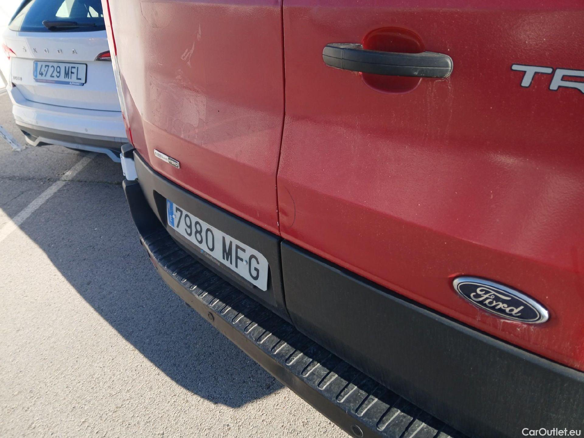  Ford  Transit FORD  / 2013 / 4P / furgón 350 96kW L3H2 Van Trend FWD MHEV #34