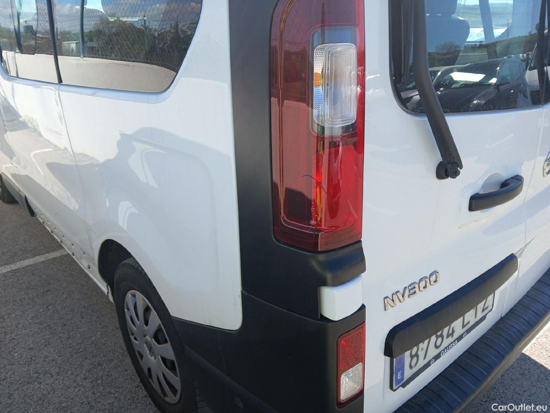  Nissan  NV300 NISSAN  / 2021 / 4P / monovolumen Combi 9 2.0dCi 110kW L1H1 1T Comfort #18