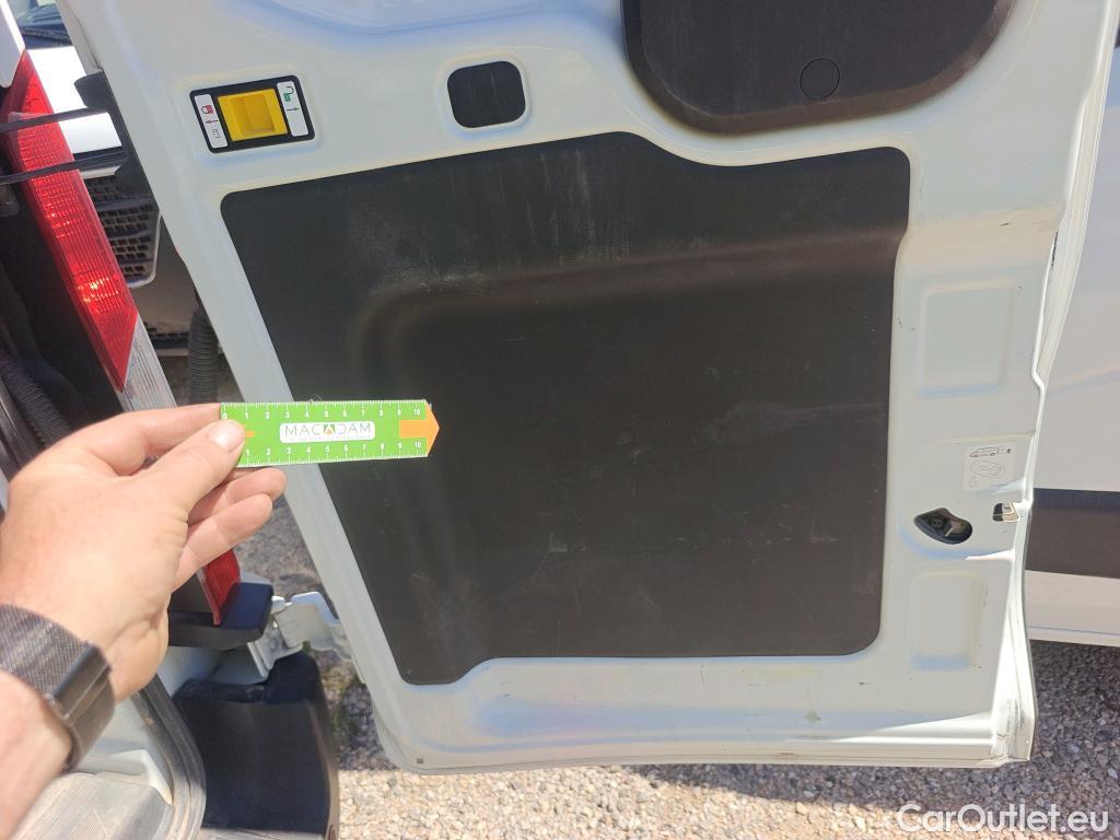  Ford  Transit  Combi 350 L2 Trend 2.0 TDCi 130CV #Opcionales 760€# #31