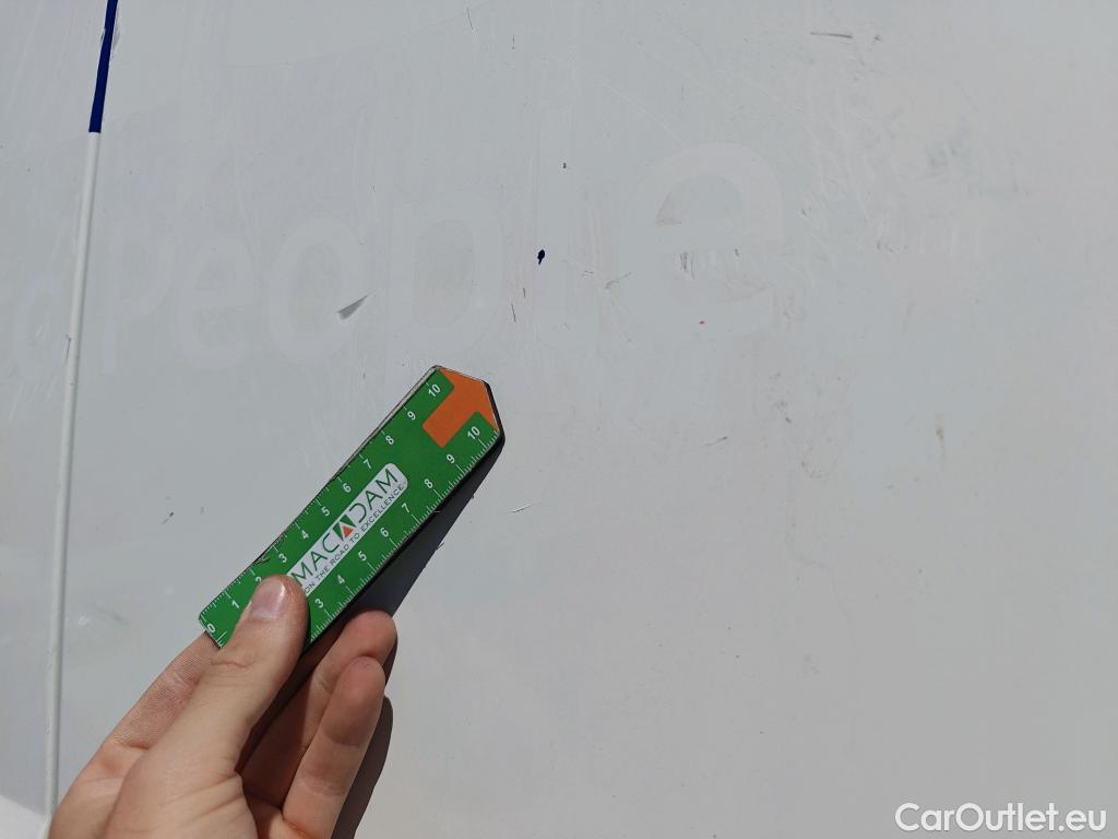  Peugeot  Boxer PEUGEOT  / 2014 / 4P / furgón Pack 330 L1 H1 BHDI 103kW (140CV) S&S #24