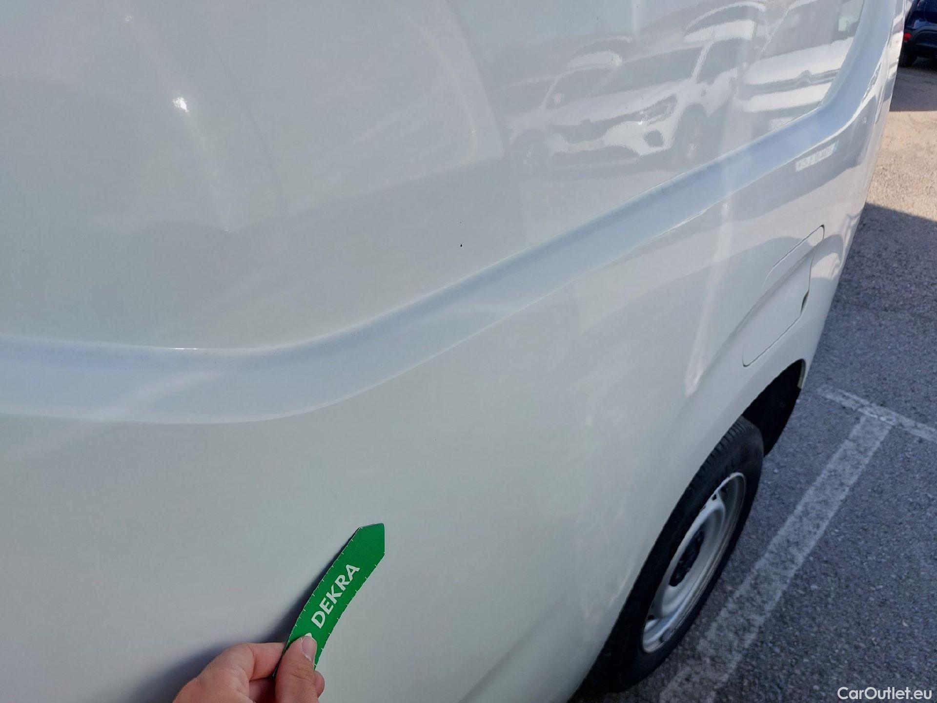  Opel  Combo OPEL  / 2018 / 3P / furgón derivado de turismo 1.5 TD 75kW (100CV) Express L H1 650kg #11