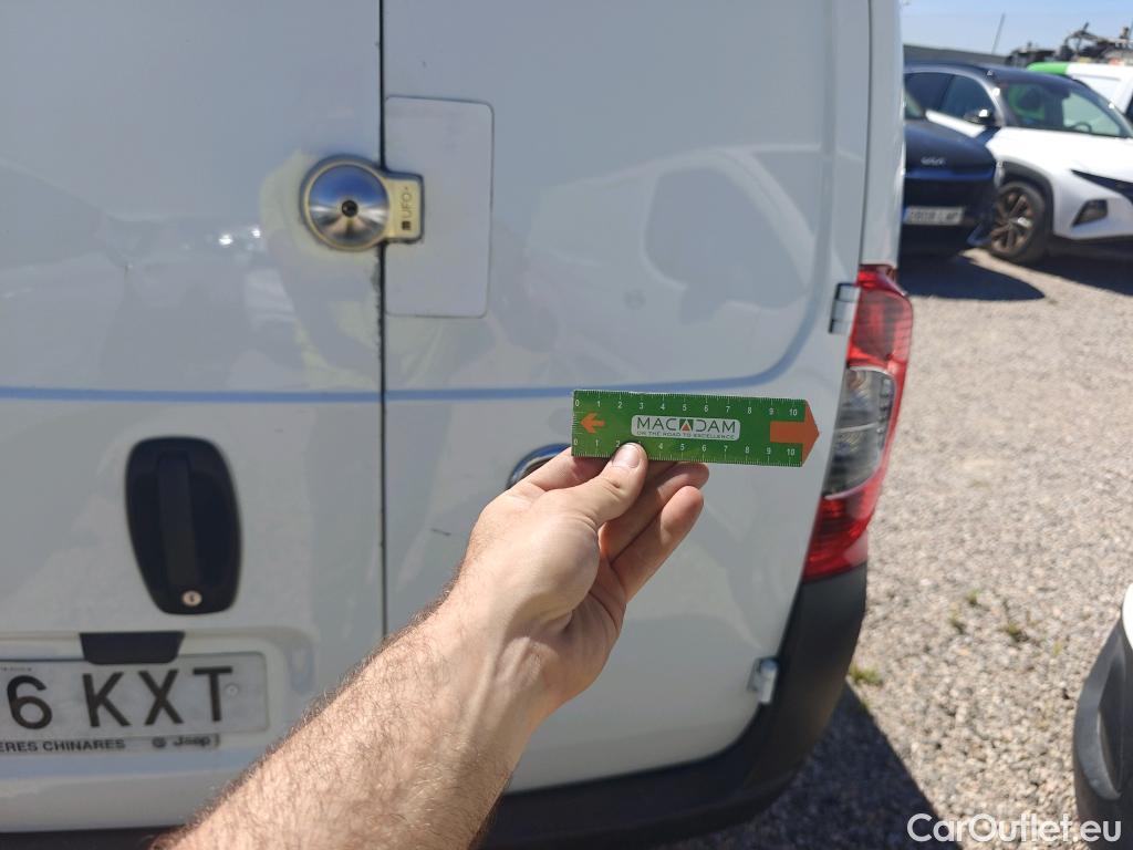  Fiat  Fiorino FIAT  / 2016 / 3P / furgón derivado de turismo Cargo Base 1.3 Mjet 59kW (80CV) E6 #15