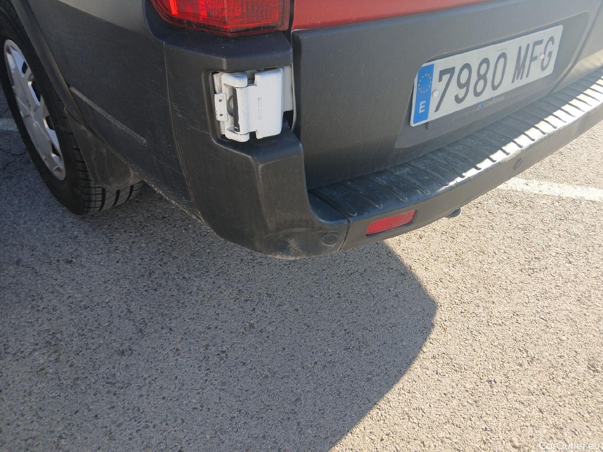  Ford  Transit FORD  / 2013 / 4P / furgón 350 96kW L3H2 Van Trend FWD MHEV #28