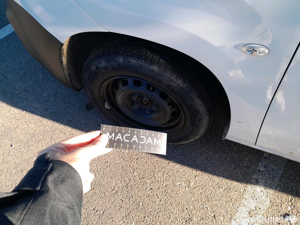  Peugeot  Partner PEUGEOT  / 2018 / 4P / furgón derivado de turismo Premium Standard 600kg BlueHDi 73kW #25