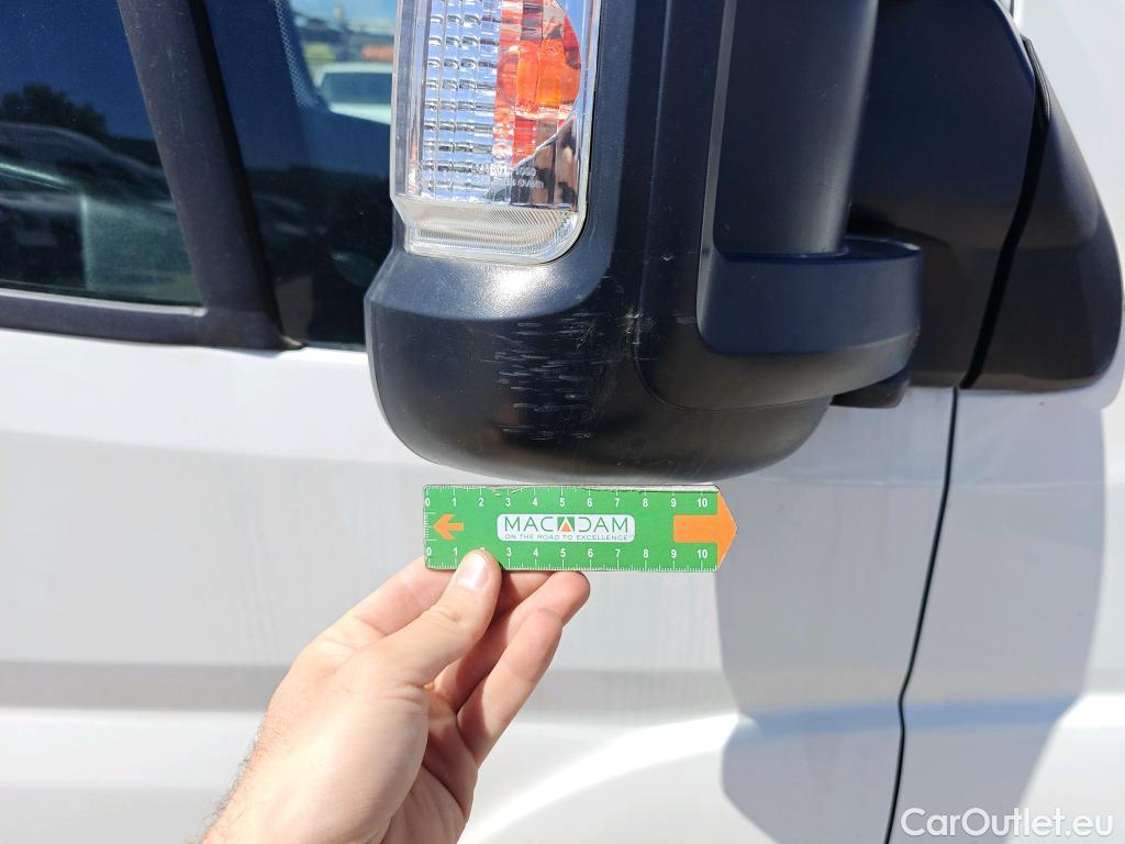  Peugeot  Boxer PEUGEOT  / 2014 / 4P / furgón Pack 330 L1 H1 BHDI 103kW (140CV) S&S #97