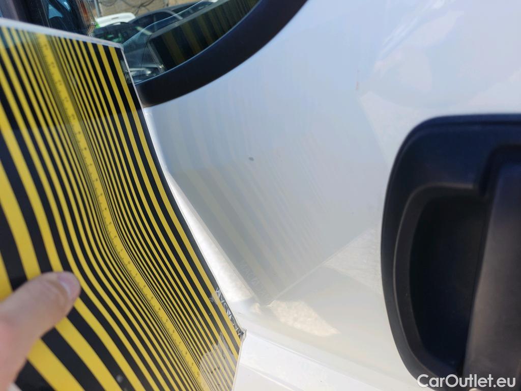  Peugeot  Boxer PEUGEOT  / 2014 / 4P / furgón Pack 330 L1 H1 BHDI 103kW (140CV) S&S #51