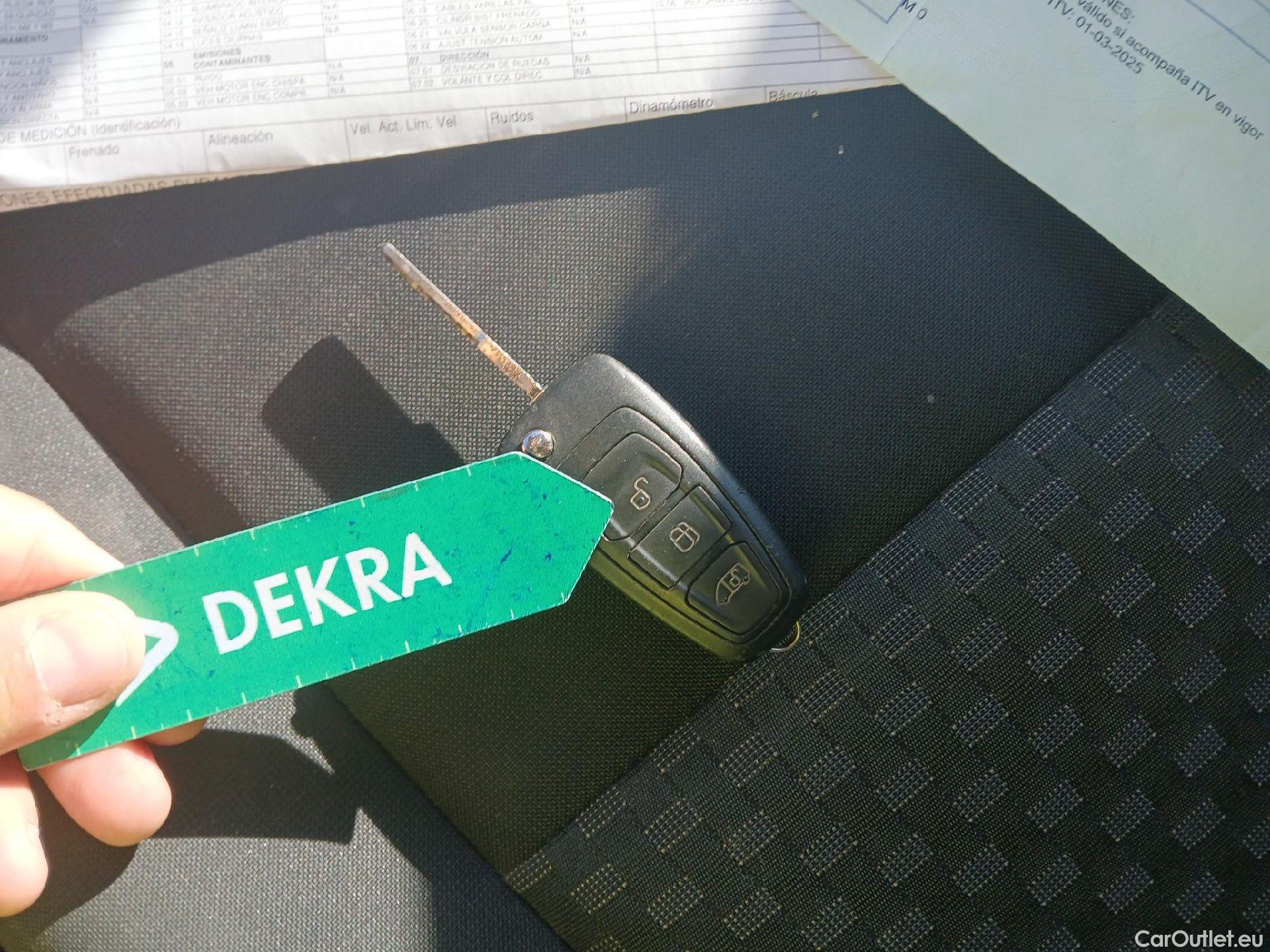  Ford  Transit FORD  / 2013 / 4P / furgón 350 96kW L3H2 Van Trend FWD MHEV #2