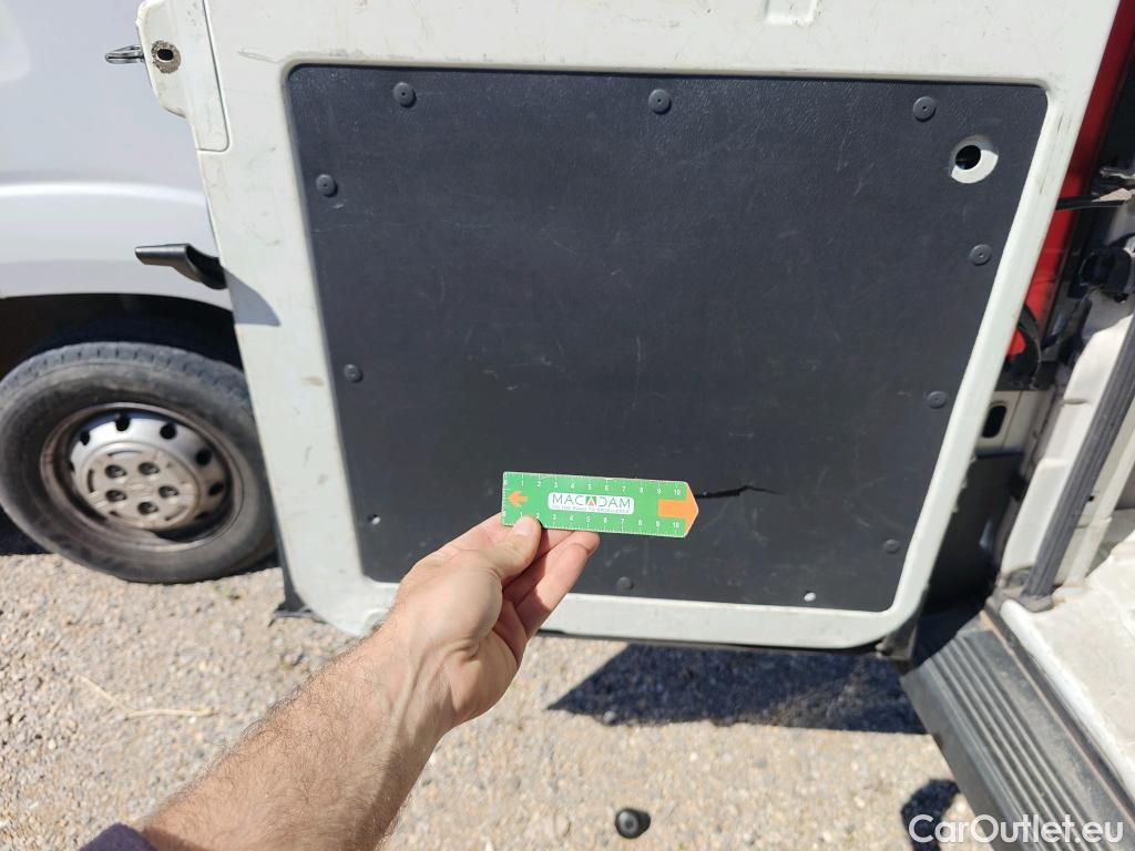  Peugeot  Boxer PEUGEOT  / 2014 / 4P / furgón Pack 330 L1 H1 BHDI 103kW (140CV) S&S #38