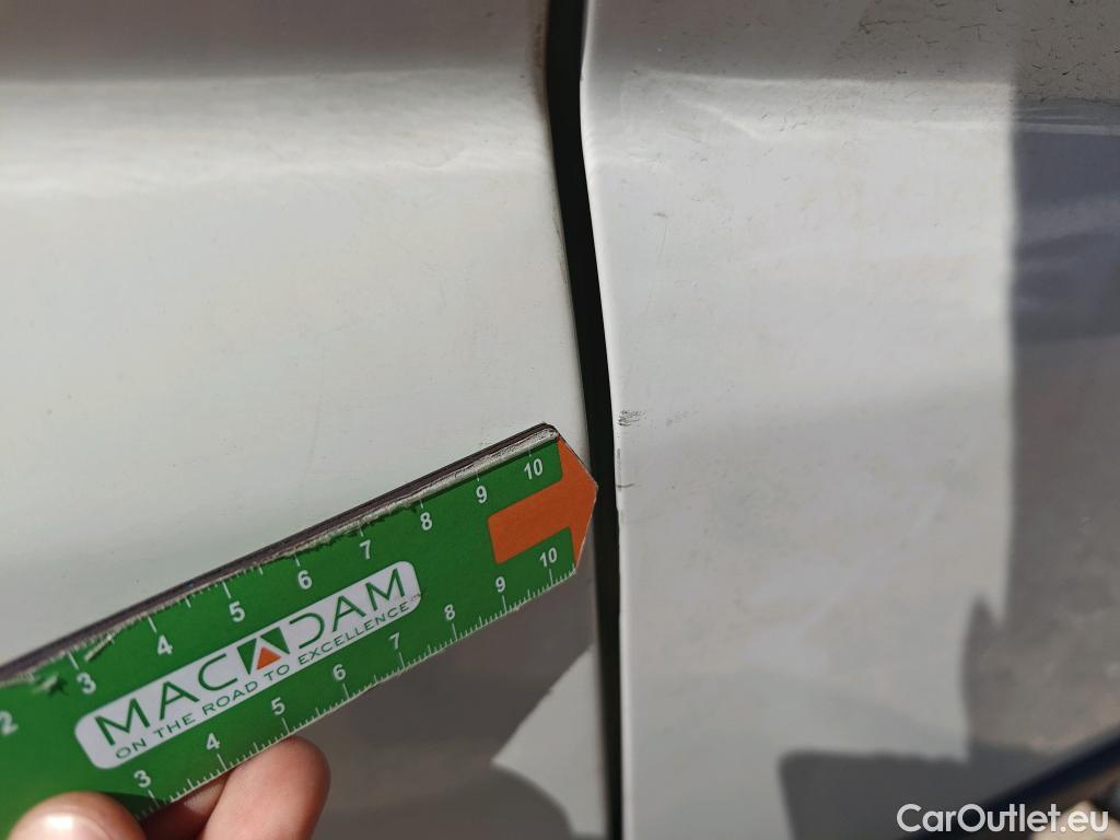  Peugeot  Boxer PEUGEOT  / 2014 / 4P / furgón Pack 330 L1 H1 BHDI 103kW (140CV) S&S #96