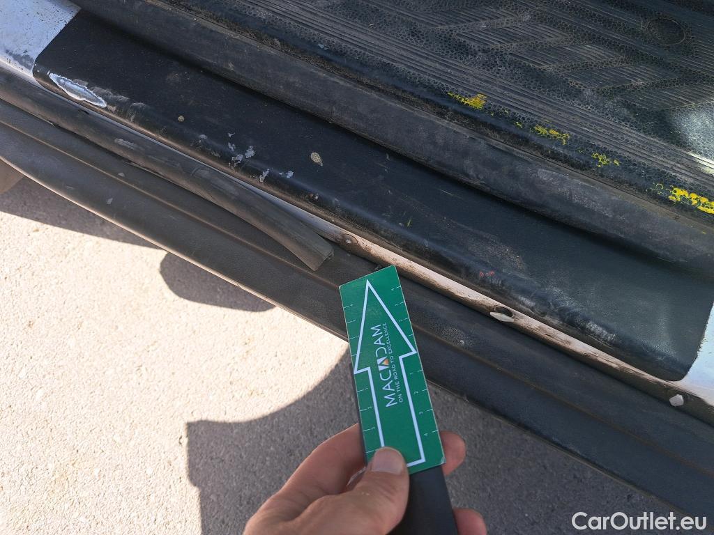  Ford  Transit FORD  / 2013 / 2P / chasis cabina 350 96kW L4 Trend Propulsión Trasera #28