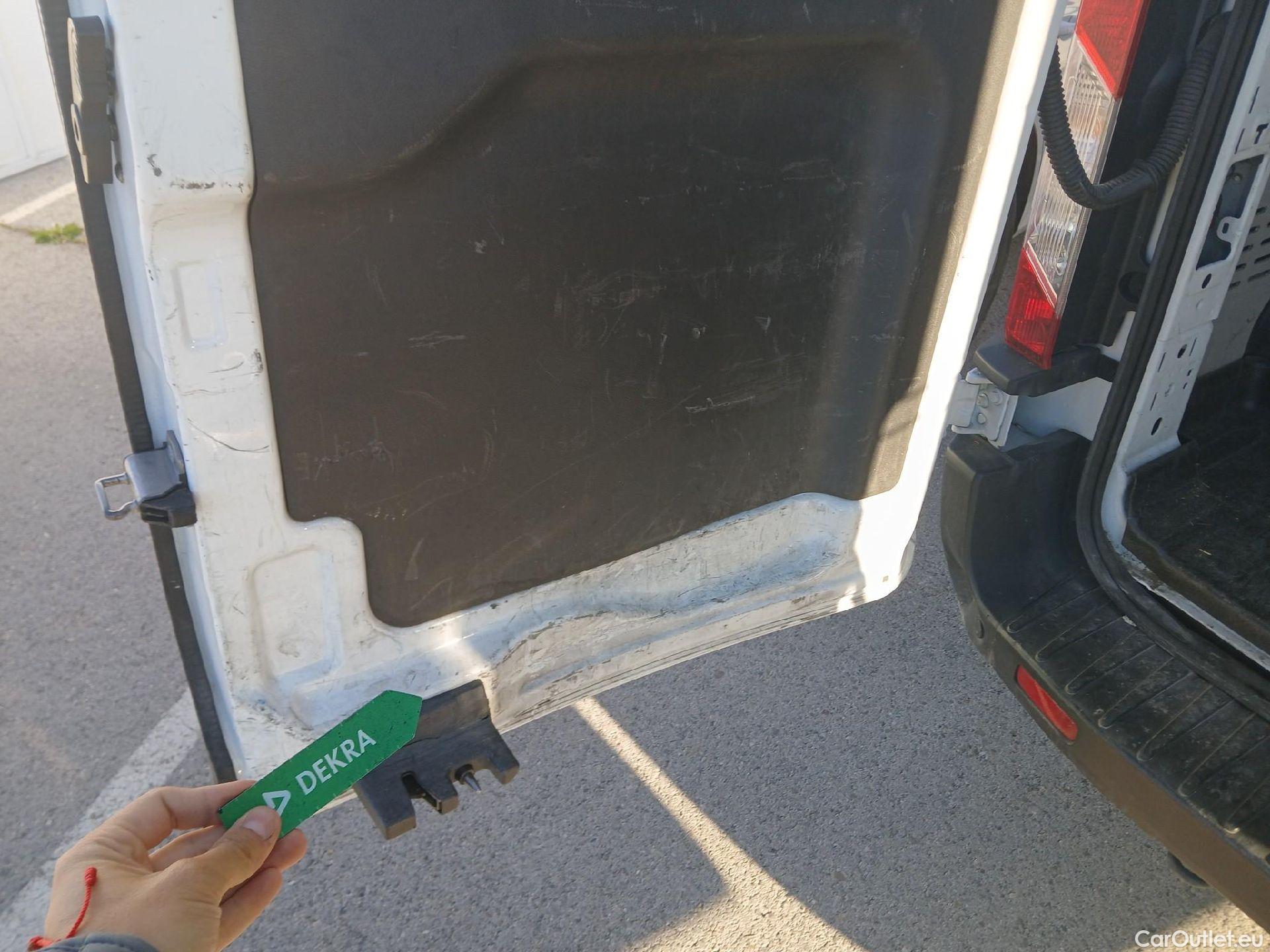  Ford  Transit FORD  / 2013 / 4P / furgón 350 96kW L3H2 Van Trend FWD MHEV #5