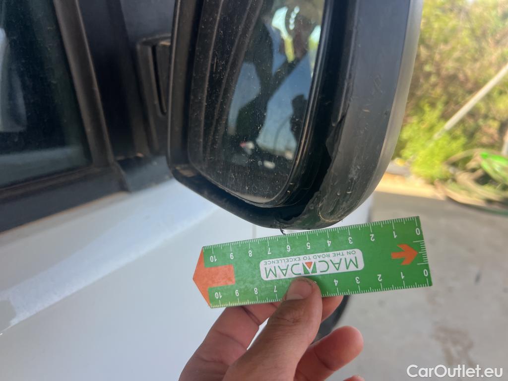  Peugeot  Expert PEUGEOT  / 2016 / 4P / furgón Furgón BlueHDi 100 S&S 6v Standard #24