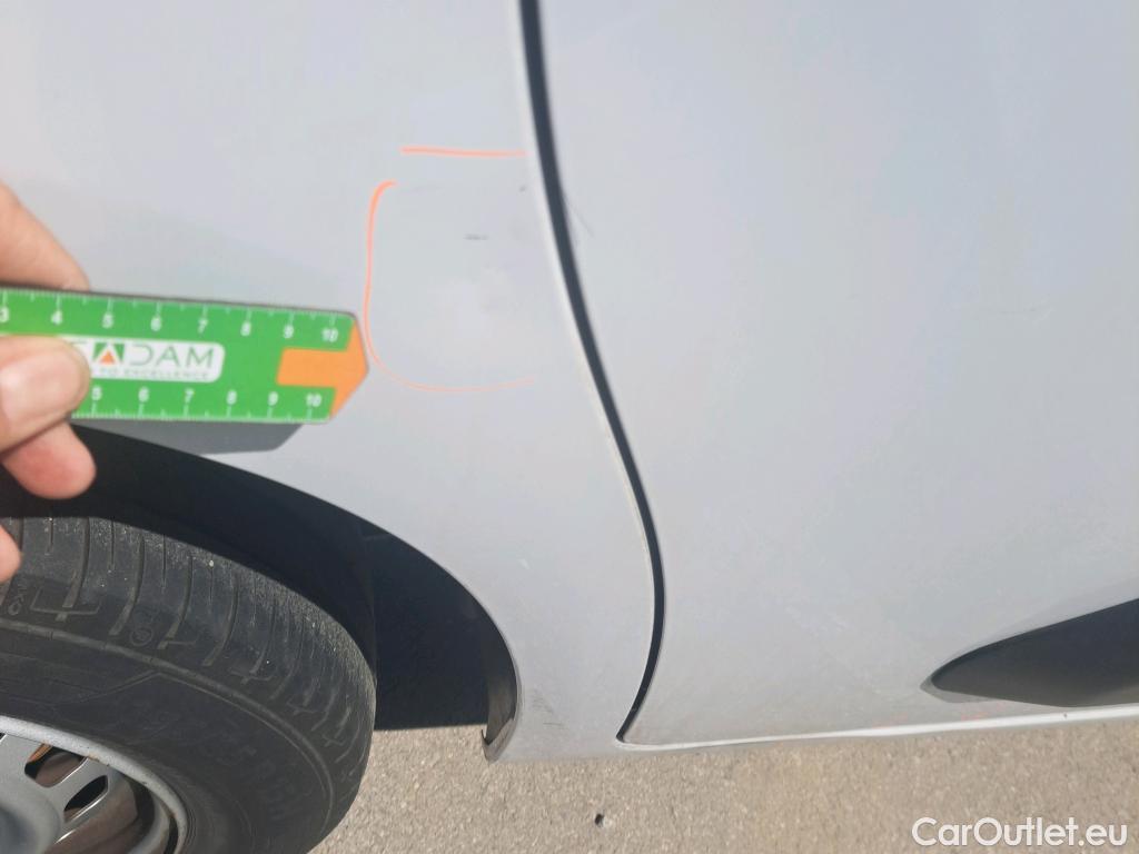  Opel  Combo OPEL  / 2018 / 3P / furgón derivado de turismo 1.5 TD 75kW (100CV) Express L H1 650kg #4