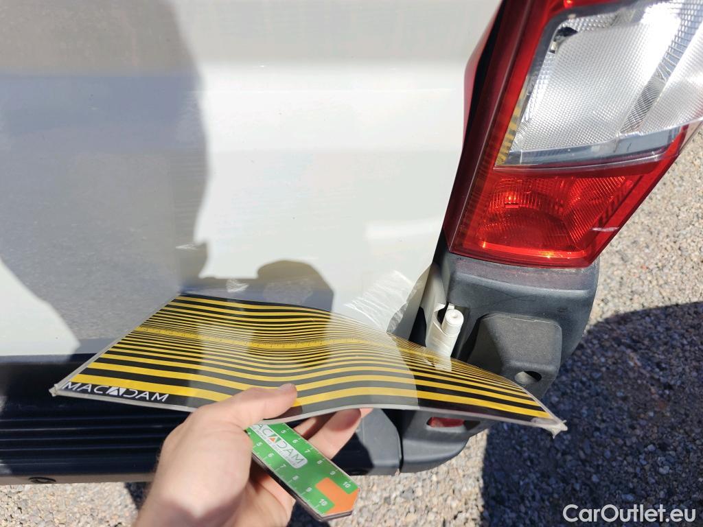  Peugeot  Boxer PEUGEOT  / 2014 / 4P / furgón Pack 330 L1 H1 BHDI 103kW (140CV) S&S #21