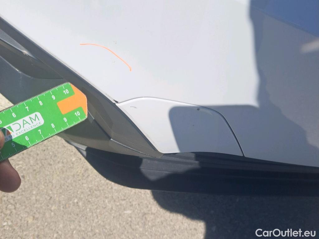  Opel  Combo OPEL  / 2018 / 3P / furgón derivado de turismo 1.5 TD 75kW (100CV) Express L H1 650kg #35