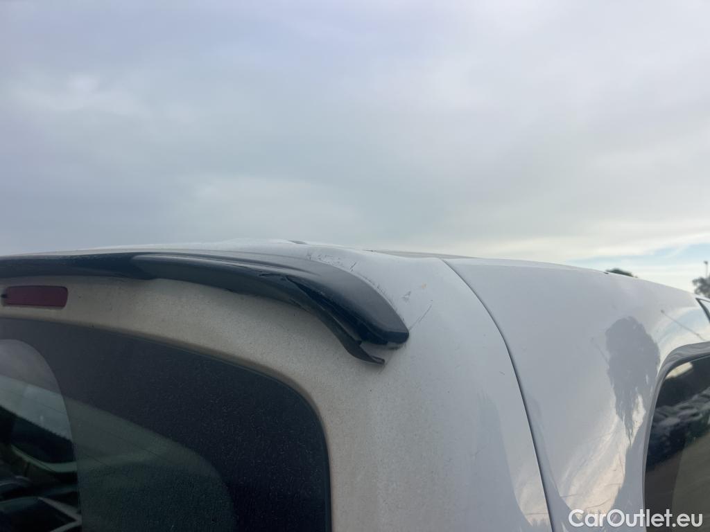  Peugeot  RIFTER PEUGEOT  / 2018 / 5P / monovolumen compacto Active Pack Standard BlueHDi 73kW #11