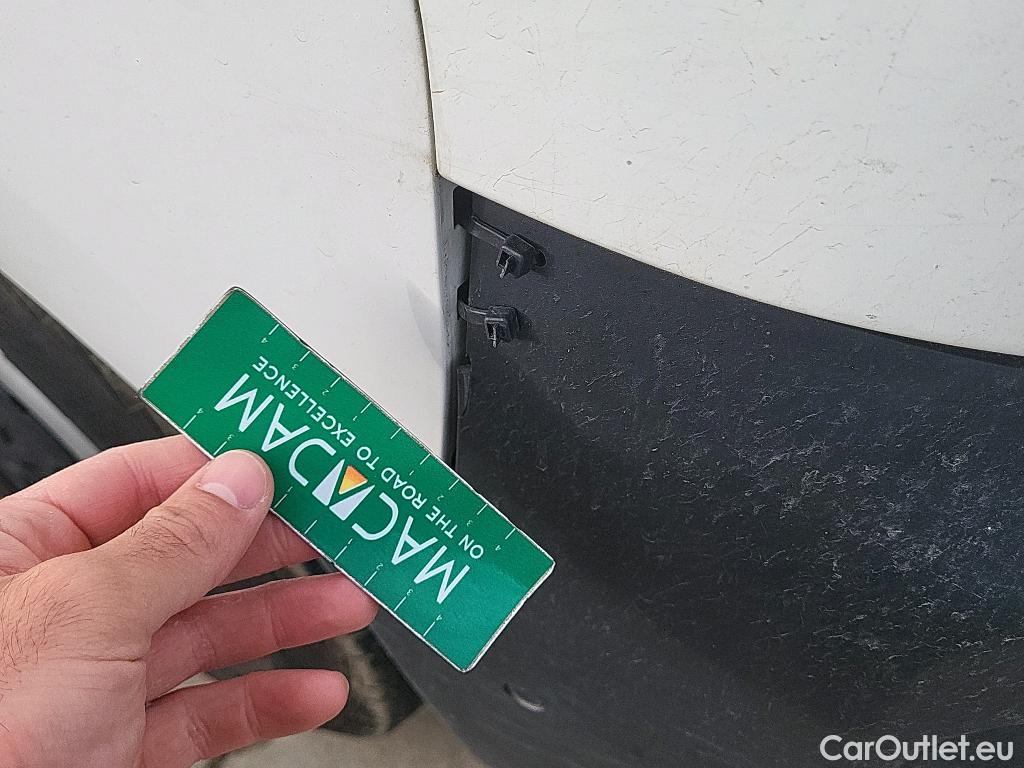  Peugeot  Expert PEUGEOT  / 2016 / 4P / furgón Furgón Premium 2.0 BlueHDi 120 Standard #30