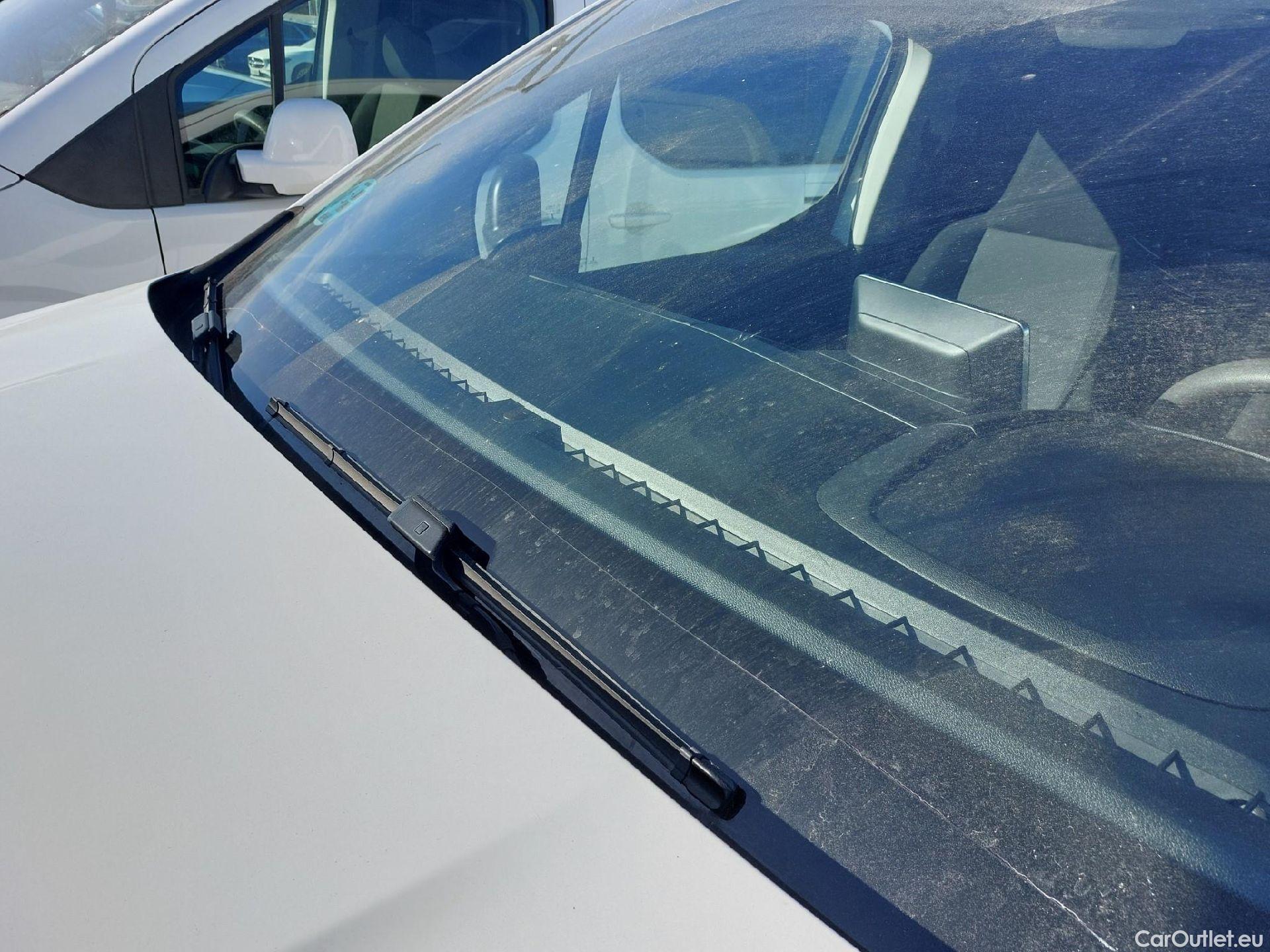  Opel  Combo OPEL  / 2018 / 3P / furgón derivado de turismo 1.5 TD 75kW (100CV) Express L H1 650kg #3