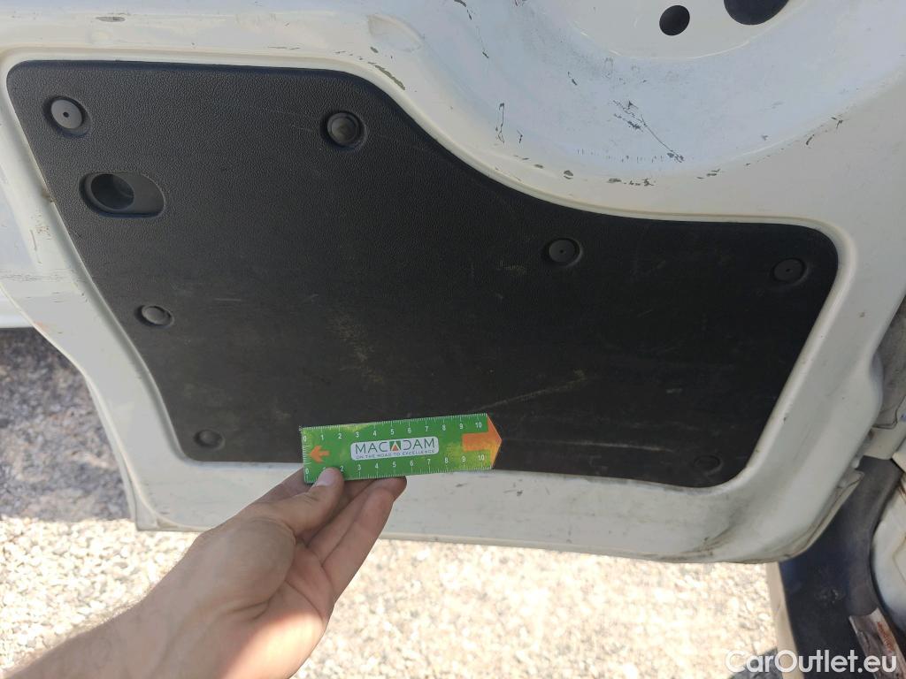  Fiat  Fiorino FIAT  / 2016 / 3P / furgón derivado de turismo Cargo Base 1.3 Mjet 59kW (80CV) E6 #47