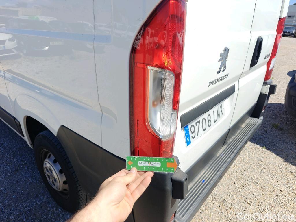  Peugeot  Boxer PEUGEOT  / 2014 / 4P / furgón Pack 330 L1 H1 BHDI 103kW (140CV) S&S #33