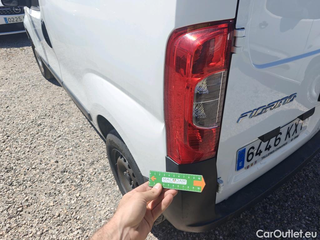  Fiat  Fiorino FIAT  / 2016 / 3P / furgón derivado de turismo Cargo Base 1.3 Mjet 59kW (80CV) E6 #19