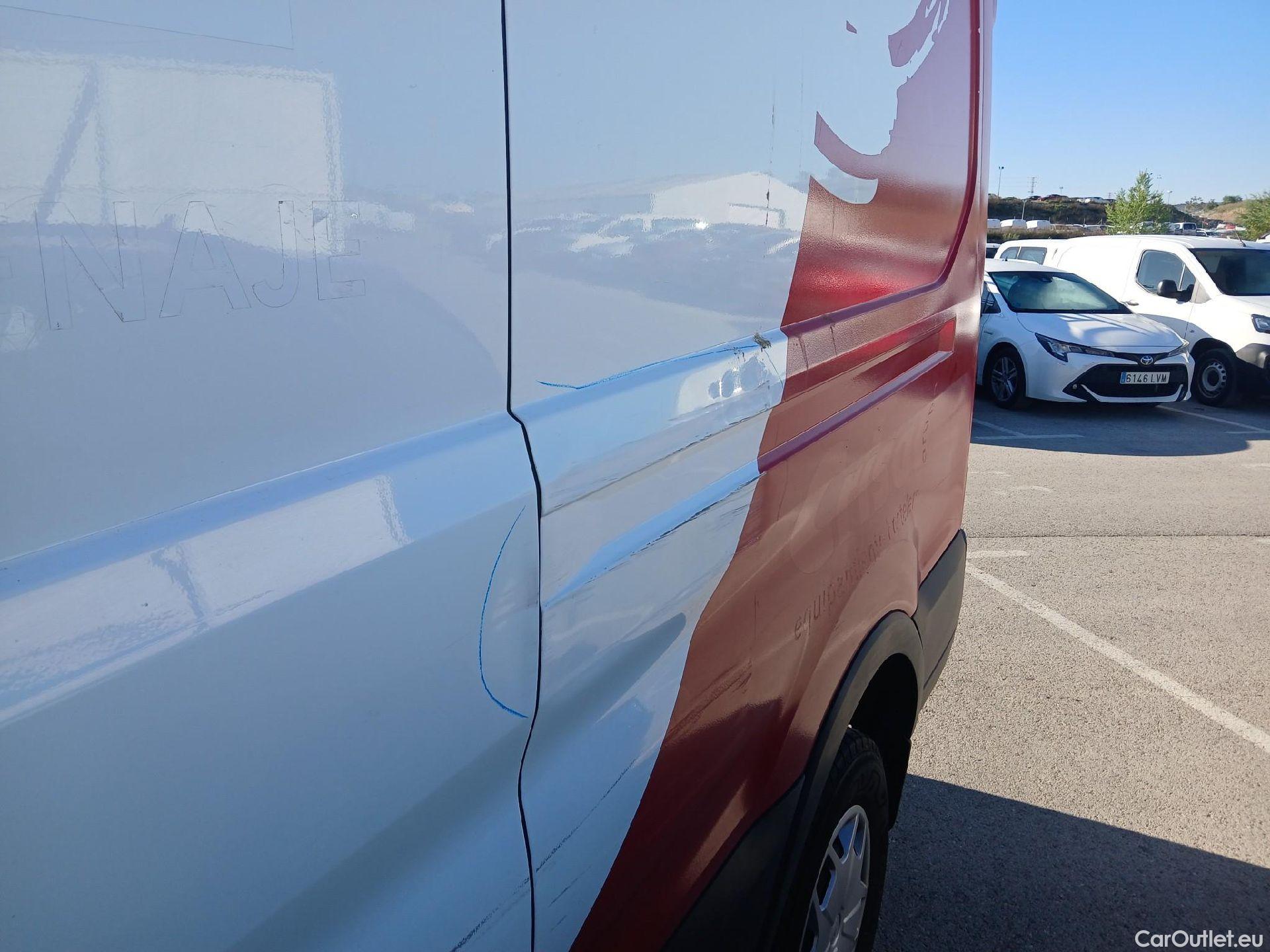  Ford  Transit FORD  / 2013 / 4P / furgón 350 96kW L3H2 Van Trend FWD MHEV #26