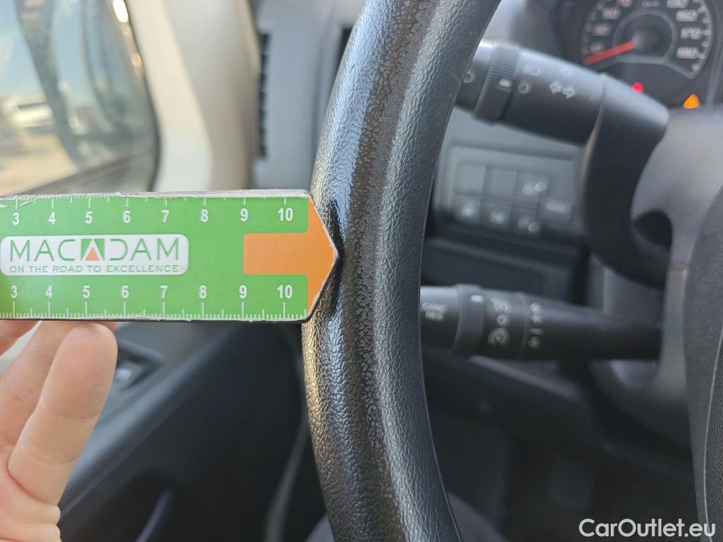  Peugeot  Boxer PEUGEOT  / 2014 / 4P / furgón Pack 330 L1 H1 BHDI 103kW (140CV) S&S #82