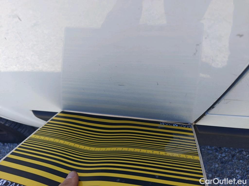  Peugeot  Boxer PEUGEOT  / 2014 / 4P / furgón Pack 330 L1 H1 BHDI 103kW (140CV) S&S #53