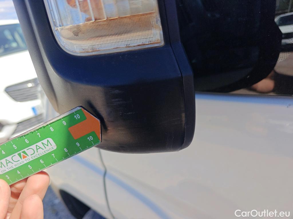  Peugeot  Boxer PEUGEOT  / 2014 / 4P / furgón Pack 330 L1 H1 BHDI 103kW (140CV) S&S #100