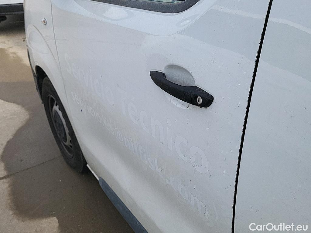  Peugeot  Expert PEUGEOT  / 2016 / 4P / furgón Furgón Premium 2.0 BlueHDi 120 Standard #22