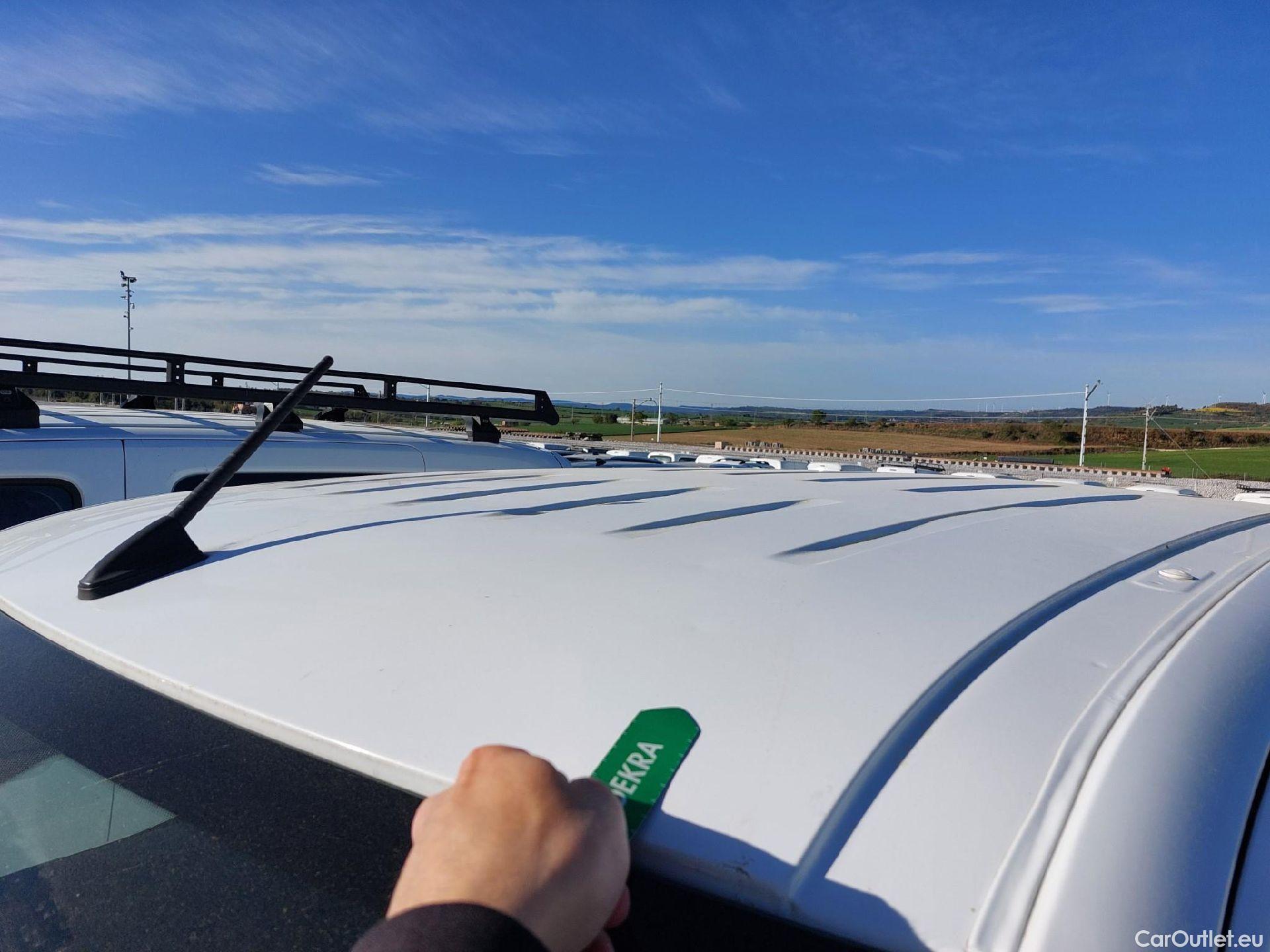  Opel  Combo OPEL  / 2018 / 3P / furgón derivado de turismo 1.5 TD 75kW (100CV) Express L H1 650kg #7