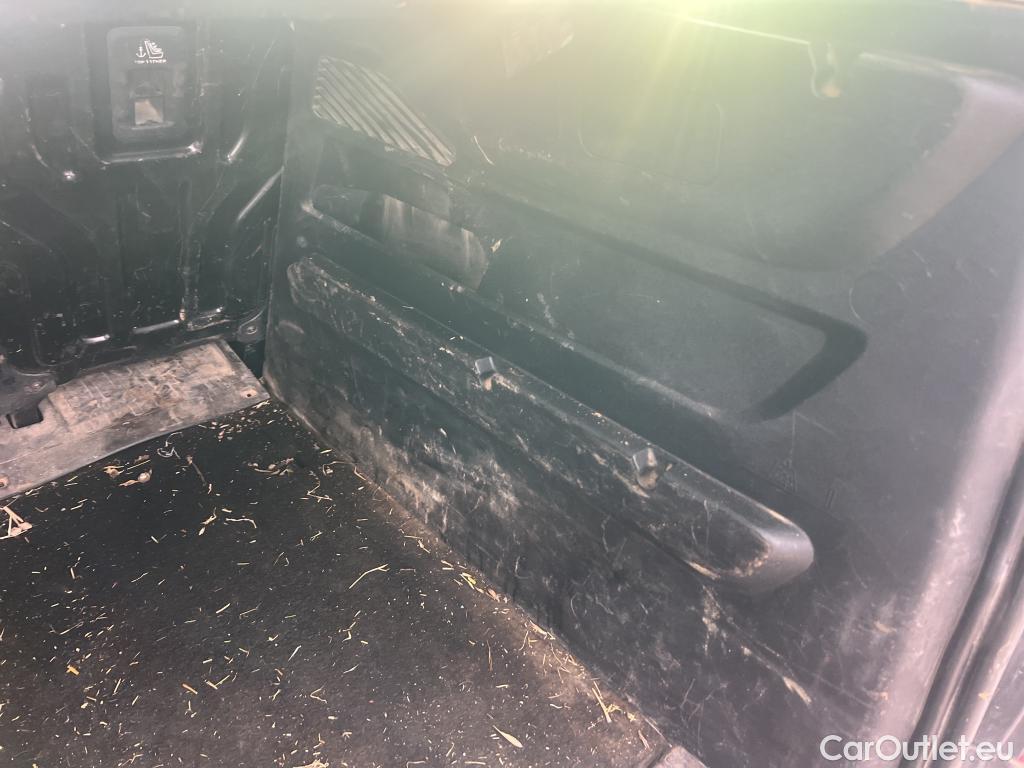  Peugeot  RIFTER PEUGEOT  / 2018 / 5P / monovolumen compacto Active Pack Standard BlueHDi 73kW #29