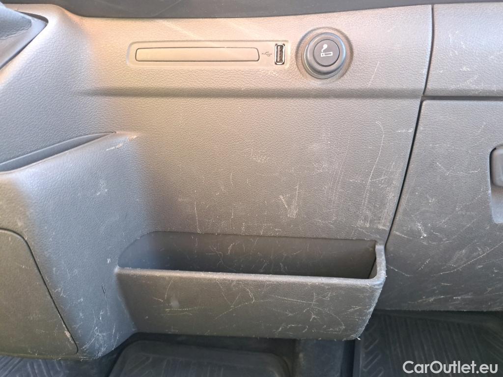  Ford  Transit FORD  / 2013 / 2P / chasis cabina 350 96kW L4 Trend Propulsión Trasera #20