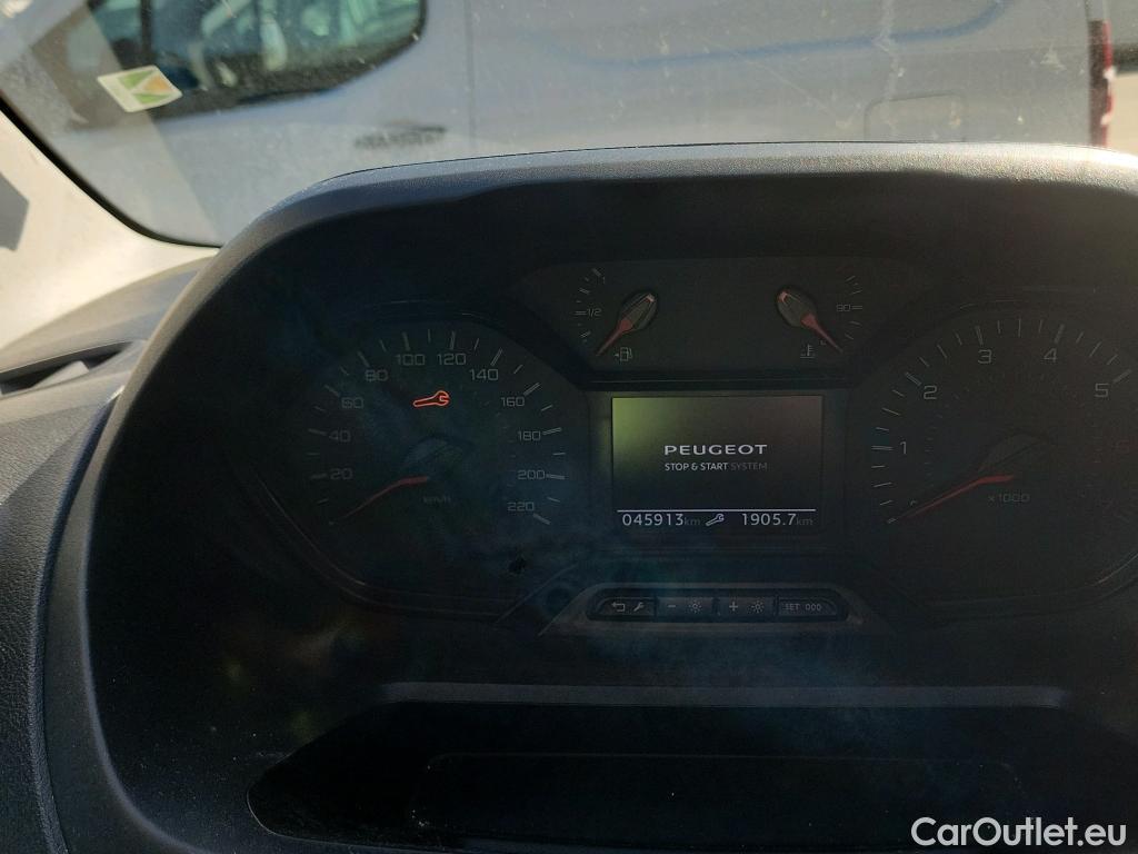  Peugeot  RIFTER PEUGEOT  / 2018 / 4P / combi Active Standard BlueHDi 73kW (IND) (CX2) #30