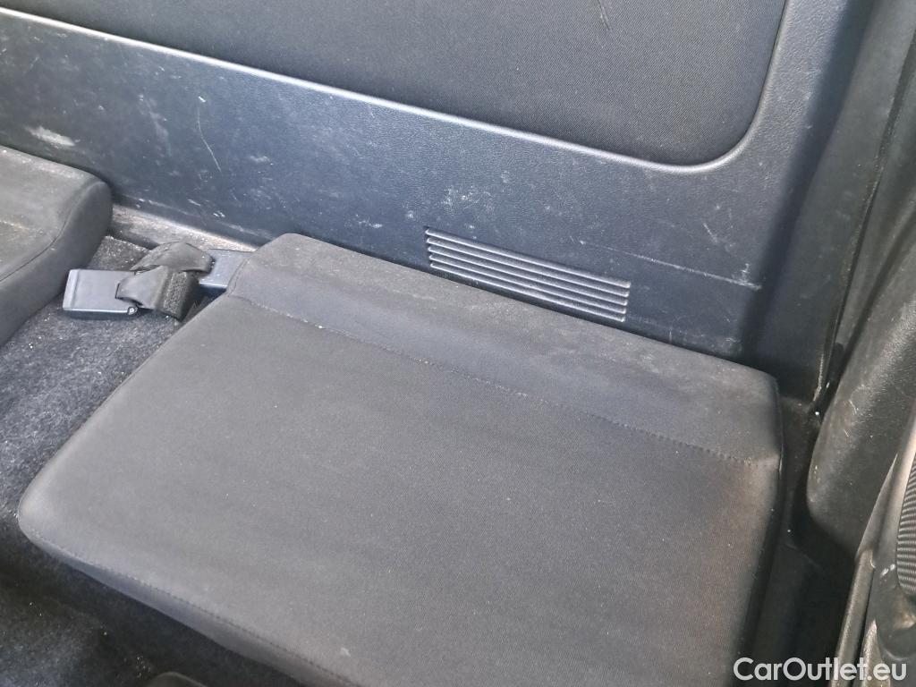  Toyota  Hilux TOYOTA  VU 2p 7G pickup 2.4 D-4D Cabina Extra GX 4x4 #32