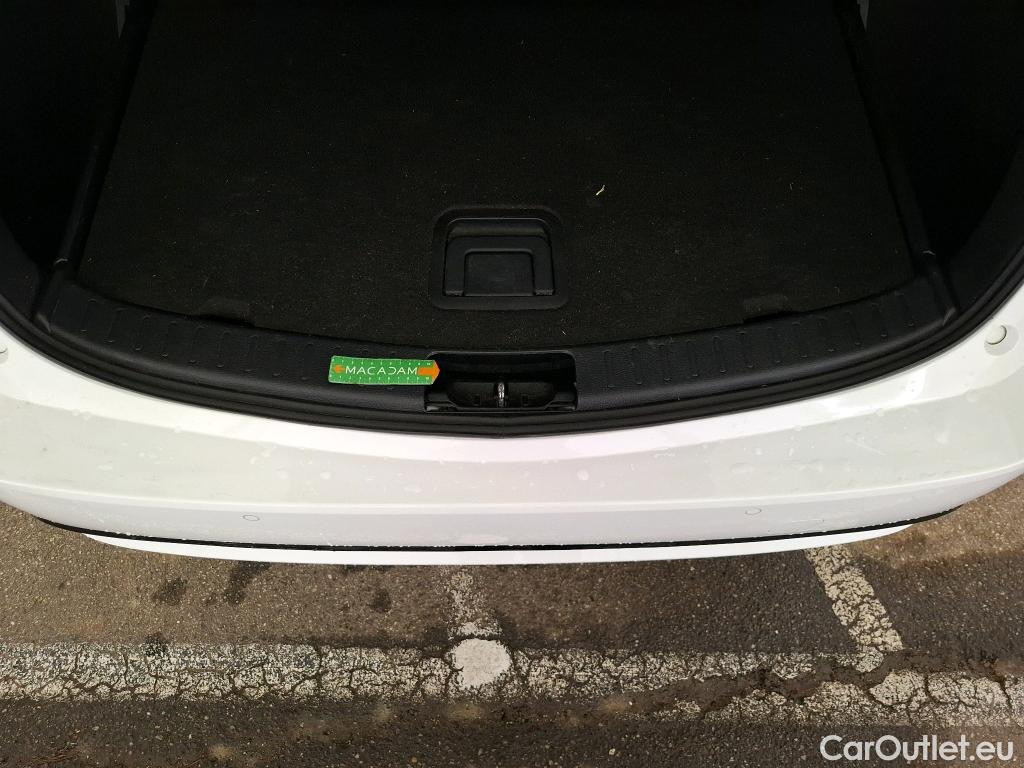  Toyota  Corolla TOYOTA  Touring Sports / 2018 / 5P / Break Hybride 122h Dynamic Business Beyond Zer #8