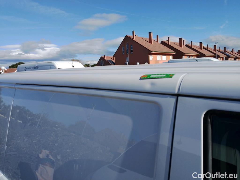  Land Rover  Discovery VOLKSWAGEN Transporter / 2020 / 4P / furgón Furgón Corto TN 2.0 TDI 110kW 4MO #41