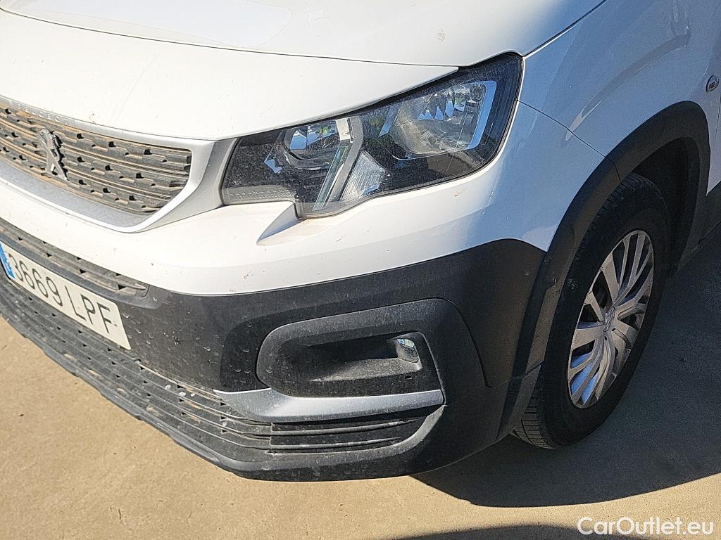  Peugeot  RIFTER PEUGEOT  / 2018 / 4P / combi Active Standard BlueHDi 73kW (IND) (CX2) #13