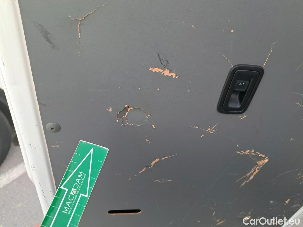  Land Rover  Discovery VOLKSWAGEN Transporter / 2020 / 4P / furgón Furgón Corto TN 2.0 TDI 81kW (110CV) #14