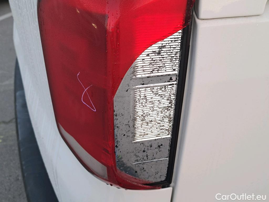  Land Rover  Discovery VOLKSWAGEN Transporter / 2020 / 4P / furgón Furgón Corto TN 2.0 TDI 81kW (110CV) #12