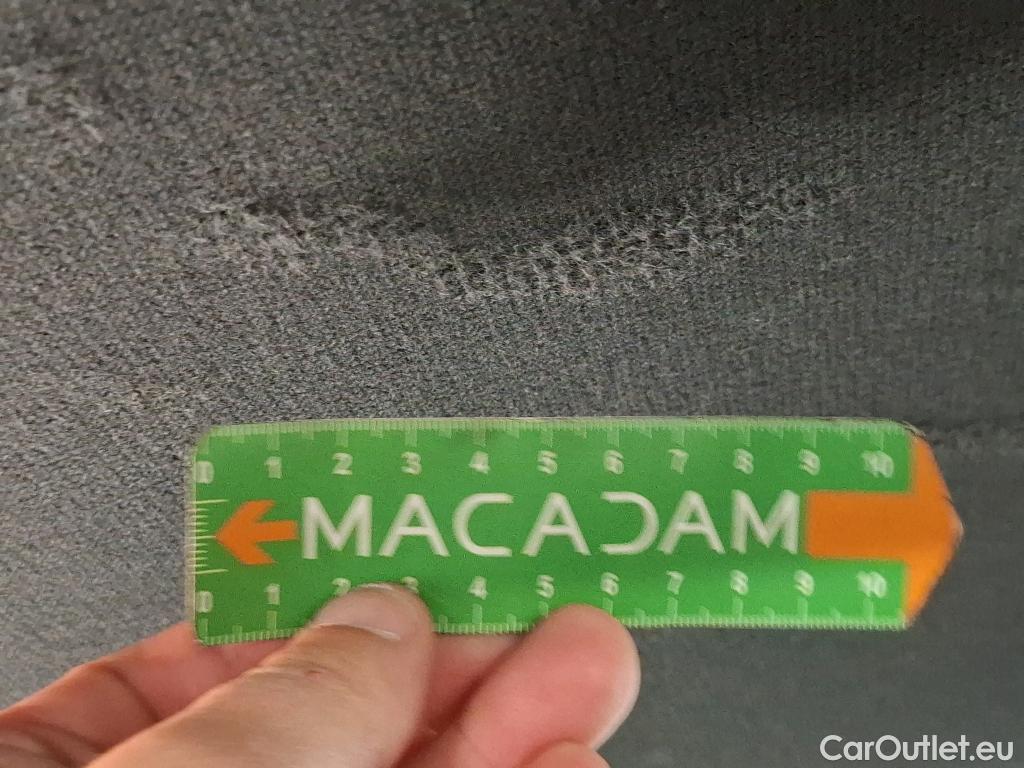  Toyota  Corolla TOYOTA  Touring Sports / 2018 / 5P / Break Hybride 122h Dynamic Business Beyond Zer #26