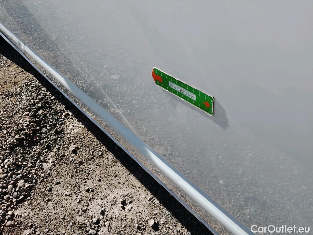  Land Rover  Discovery VOLKSWAGEN Transporter / 2020 / 4P / furgón Furgón Corto TN 2.0 TDI 110kW 4MO #38