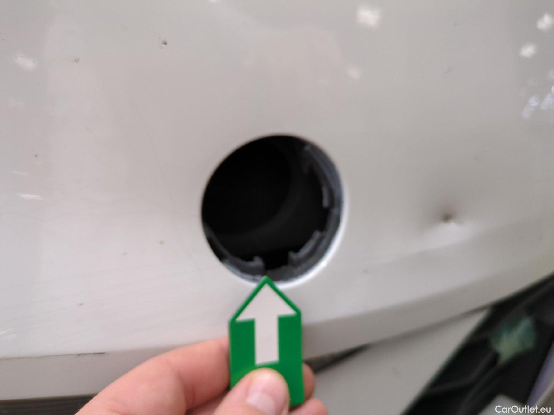  Renault  Megane  IV Berline 5pt. Société Air Nav 1.5 dCi 90CV BVM6 E6 #31