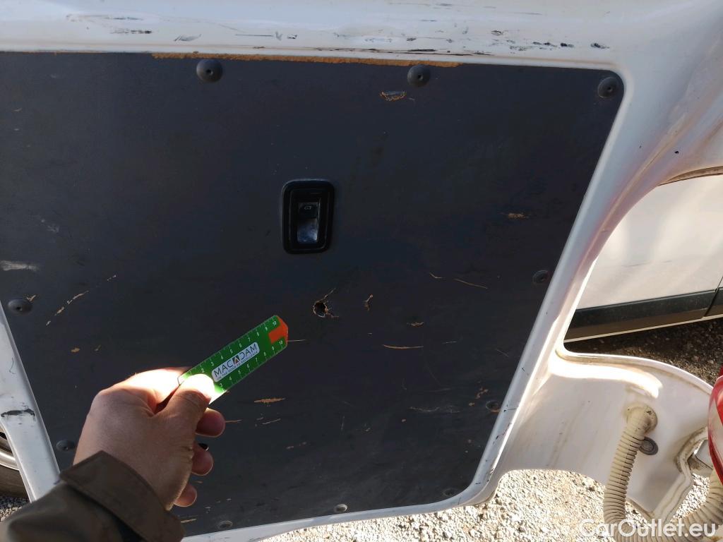  Land Rover  Discovery VOLKSWAGEN Transporter / 2020 / 4P / furgón Furgón Corto TN 2.0 TDI 110kW 4MO #14